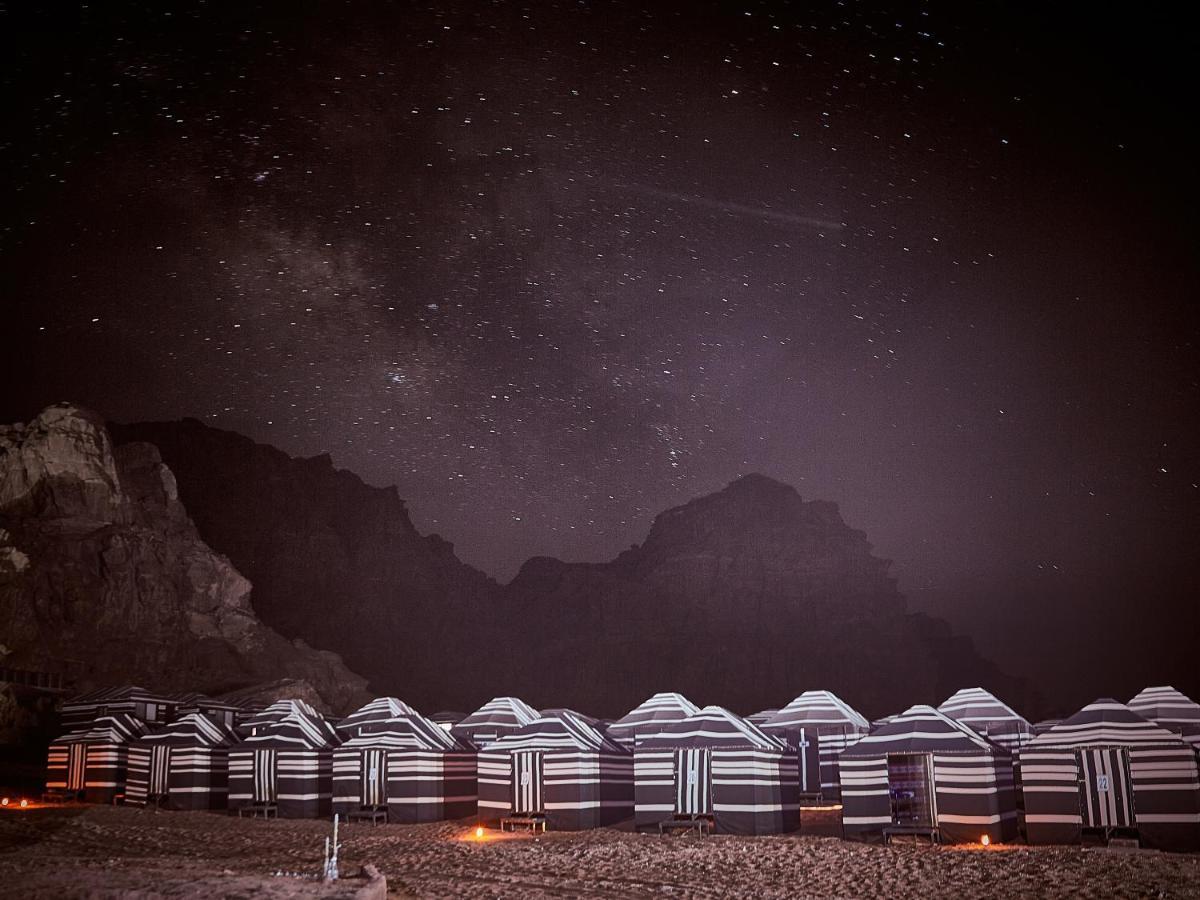Wadi Rum Fig Tree Camp Bagian luar foto