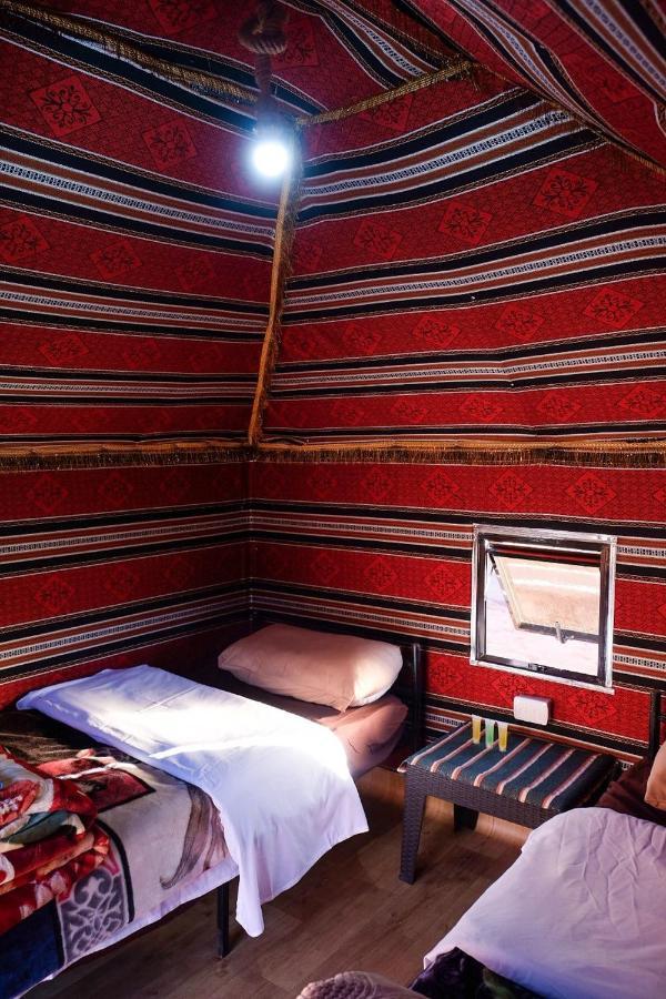 Wadi Rum Fig Tree Camp Bagian luar foto